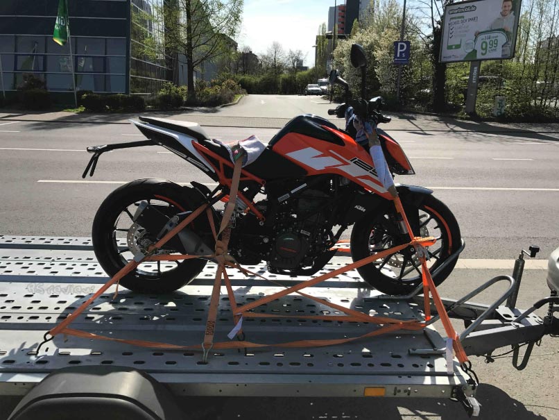 KTM-Händler / DUKE 2017 /  Ready to Race / If you want a picture, then tell me.