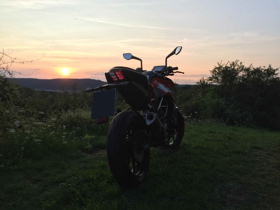 RS review / KTM DUKE / YIf you want a picture, then tell me.