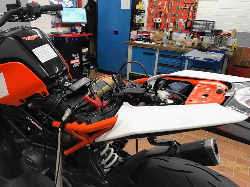 Rückruf KTM DUKE 125 + 390 2017 / Rückrufaktion KTM DUKE / If you want a picture, then tell me.